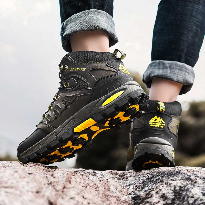 کفش‌های کوهنوردی هامتو اسکرمبل